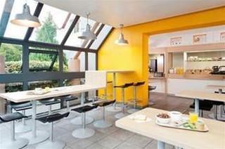 Enzo Hotels 1Er Prix Charleville Exterior foto