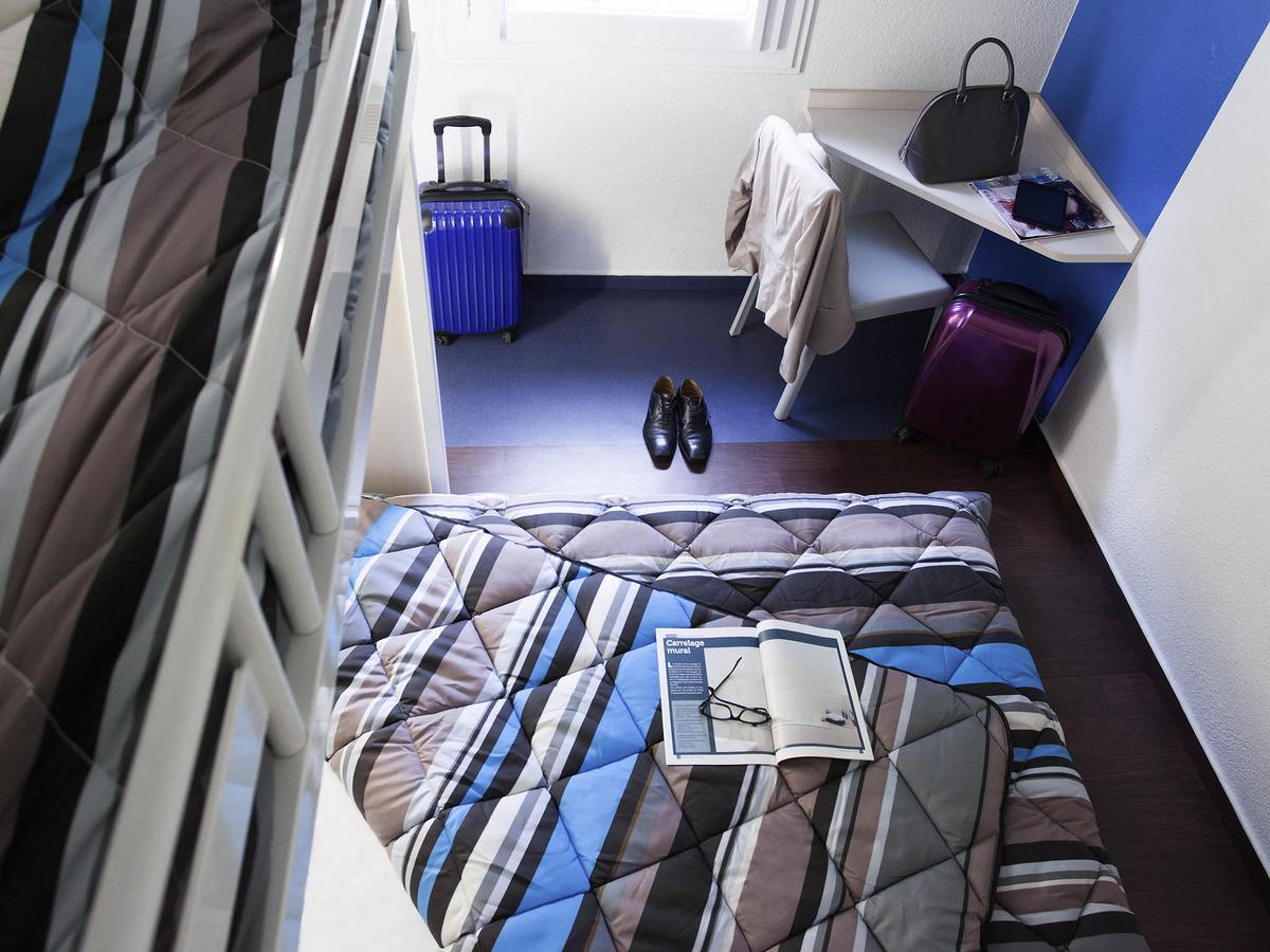 Enzo Hotels 1Er Prix Charleville Exterior foto